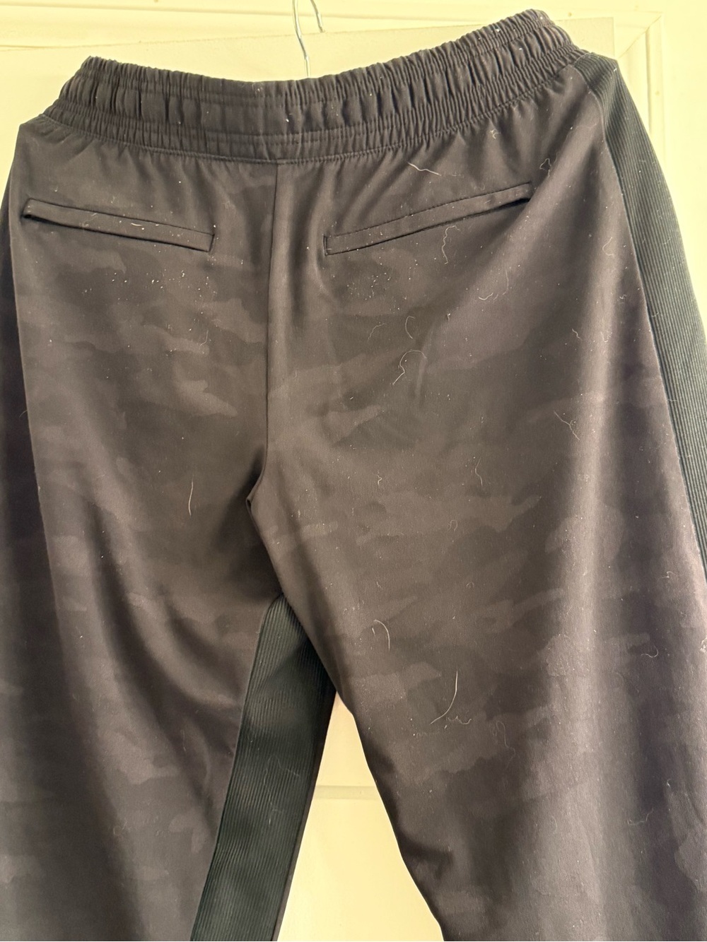Women’s Black Athleta Jogger Pants - Picture 3 of 7